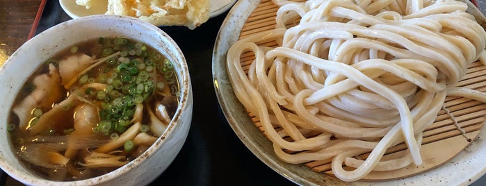 Tetsu is one of 武蔵野うどん・肉汁うどん.
