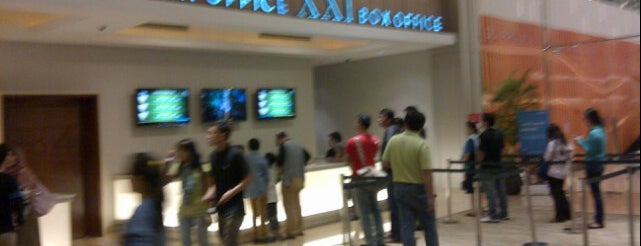 Living World XXI is one of Must-visit Movie Theaters in Tangerang.