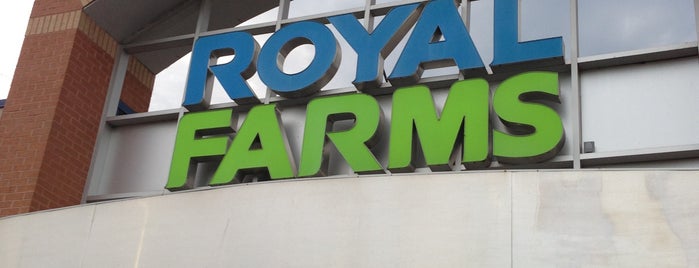 Royal Farms is one of Tempat yang Disukai Dawn.