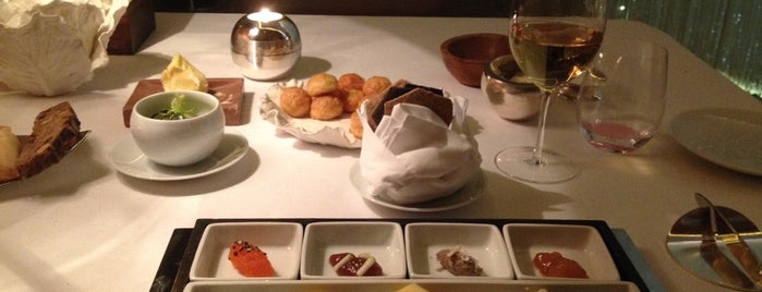 Alain Ducasse at The Dorchester is one of Michelin western food.