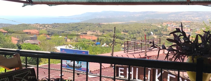 Hilal Cafe & Restaurant is one of Franco'nun Beğendiği Mekanlar.