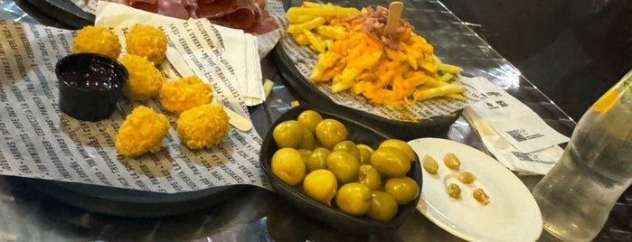 100 Montaditos is one of Lisbon.