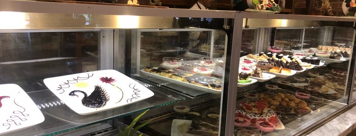 Limak Limra Patisserie is one of انطاليا.