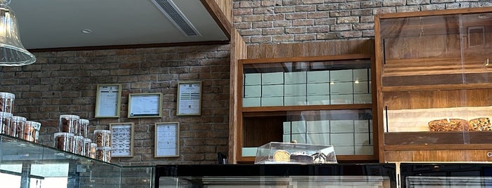 The Social Bakery is one of جدة.