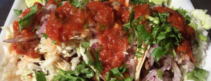Tacos de Don Chuy is one of MONCHIZA EN MOCHIS.