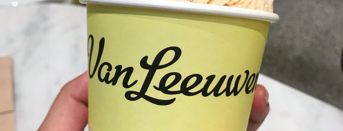 Van Leeuwen Ice Cream is one of Lieux qui ont plu à Reyner.