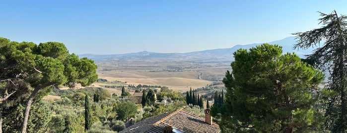 via dell'amore is one of Siena, Pienza, etc..