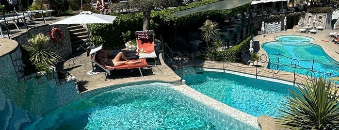 Bellevue Poolside Bar & Restaurant is one of Amalfi coast.