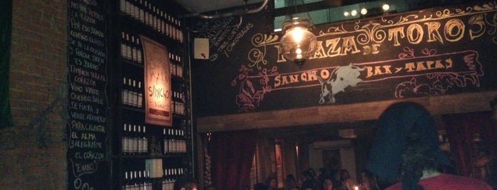 Sancho Bar y Tapas is one of Lieux qui ont plu à Monica.
