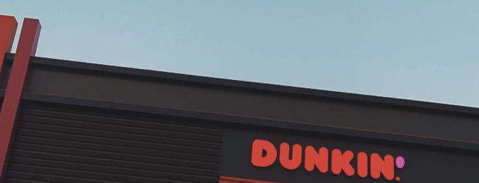 Dunkin is one of Orte, die جوزا🧚🏻‍♀️ gefallen.