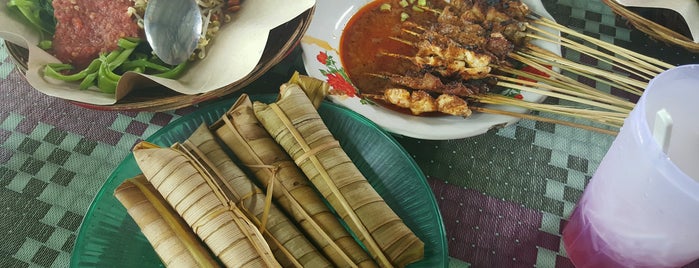 Sate Bulayak Suranadi is one of best place in Lombok.
