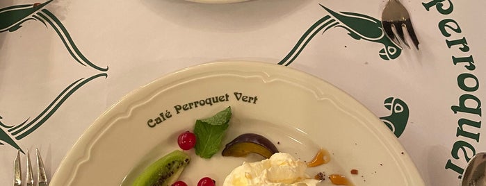 Café Perroquet Vert is one of Biel food/drinks/etc.