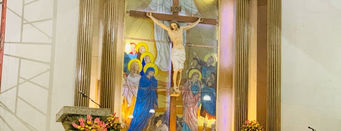 Sto. Rosario Church is one of Visita Iglesia (Marian) Cebu.