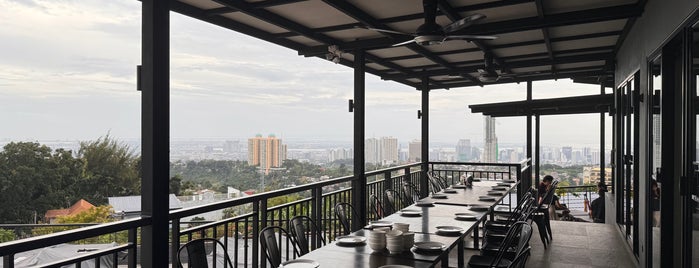 Mr. A Bar & Restaurant / Mr. A Cafe is one of Cebu City.