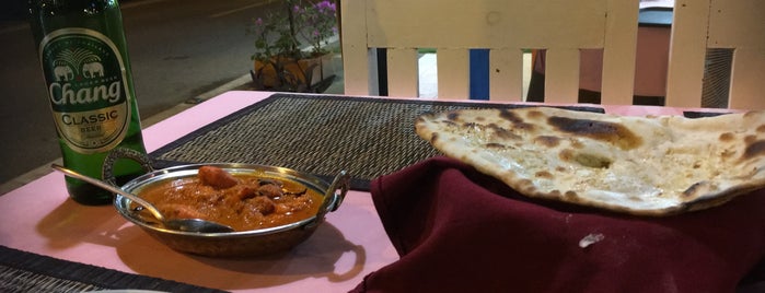 Namaste Indian Cafe is one of Lugares favoritos de Galina.