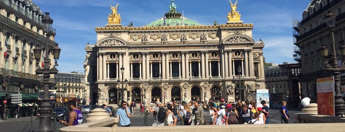 Place de l'Opéra is one of María : понравившиеся места.