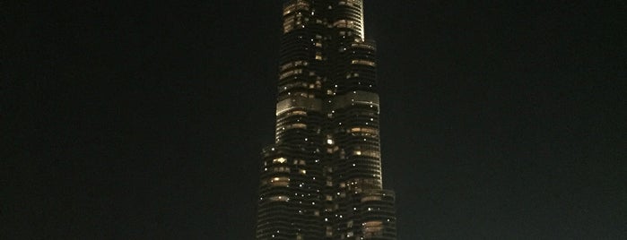 Burj Khalifa is one of Lugares favoritos de María.
