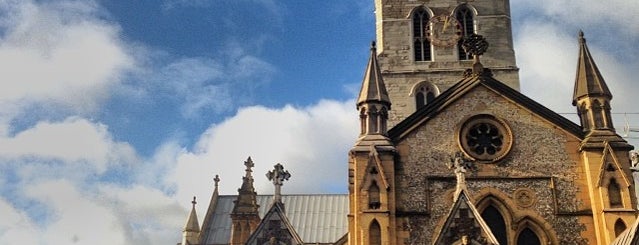 Southwark Cathedral is one of London Todo List.