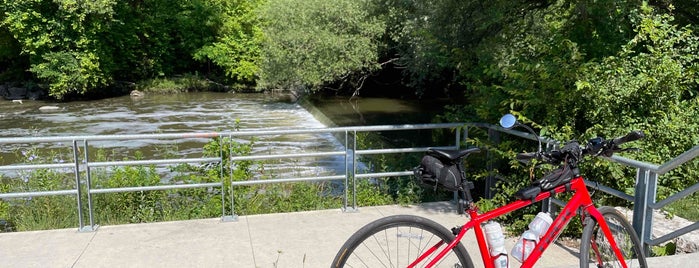 Don Valley Trail is one of Toronto/Canada saved places.