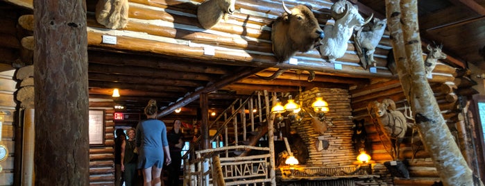 Ishnala Supper Club is one of 20 Fun Things to do in Wisconsin Dells, WI.