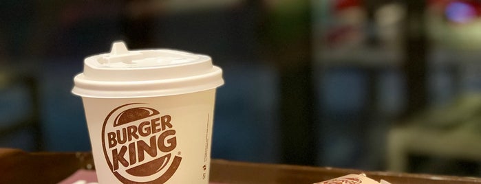 Burger King is one of Kojiさんのお気に入りスポット.