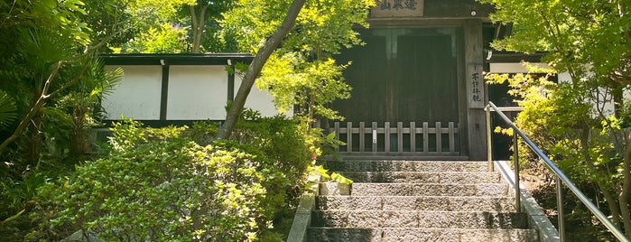 建長寺 龍峰院 is one of 神奈川東部の神社(除横浜川崎).