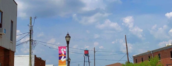 Downtown Rogers is one of Alexさんのお気に入りスポット.