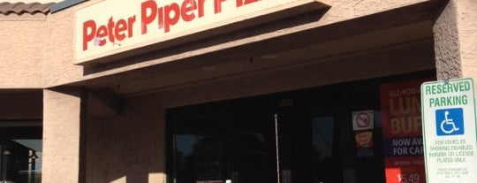 Peter Piper Pizza is one of Locais curtidos por Ryan.