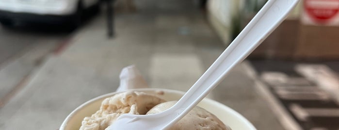 Rori's Artisanal Creamery is one of LA: Caffeine, Sugar, Cafés.