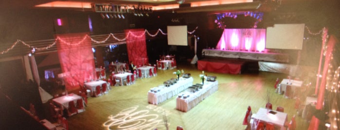Casa Loma Ballroom is one of My To Do List !!.
