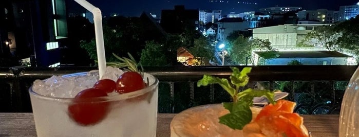 Rooftop Bar@YAYEE is one of Thailand.