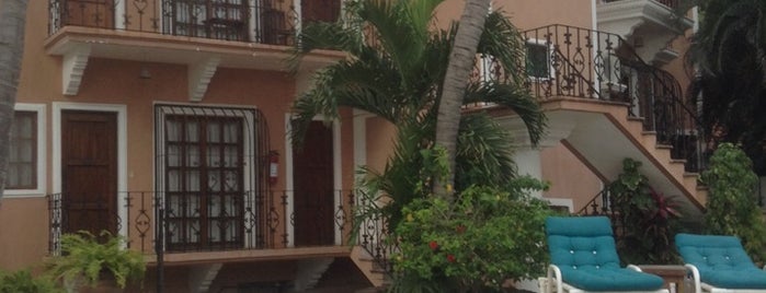 Hotel Santa Fe is one of Puerto Escondido.