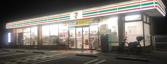 セブンイレブン 神戸多井畑南町店 is one of 兵庫県神戸市のコンビニ(2/4).