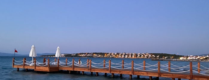 Boyalık Sahili is one of Tempat yang Disukai Tulin.