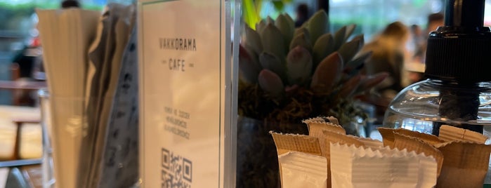 Vakkorama Cafe AKMERKEZ is one of Tulin : понравившиеся места.