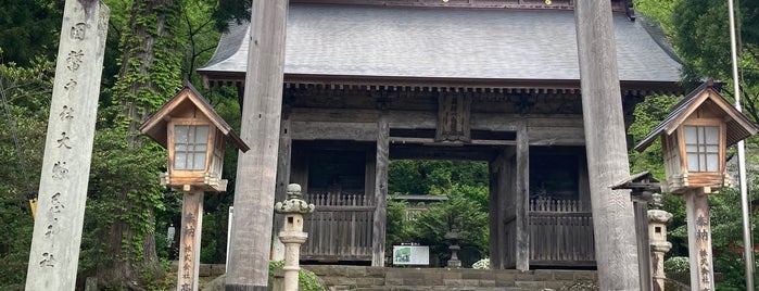 鳥海山大物忌神社 蕨岡口之宮 is one of 別表神社 東日本.