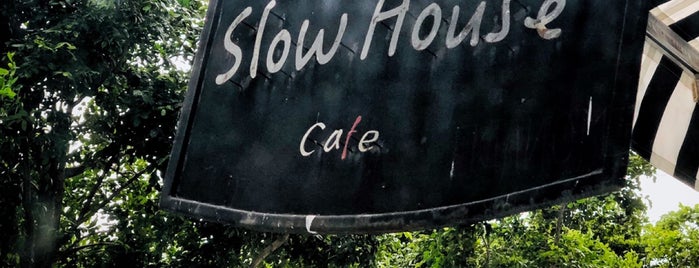 Slow house café is one of Bangkok.