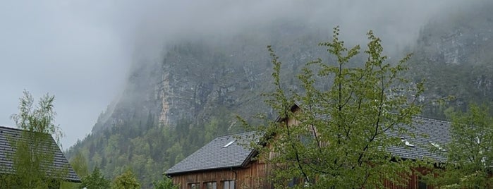 Obertraun is one of Отпуск 4: зимняя Европа.
