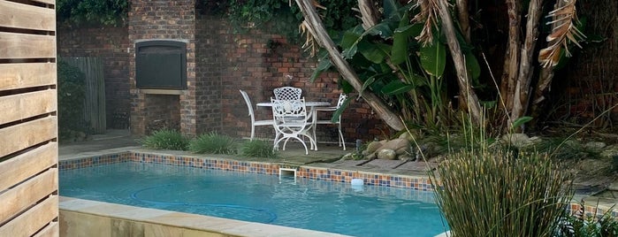 The Sir David Boutique Guest House is one of Capetown.