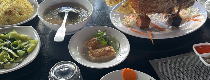 Sông Nuóc Miên Tây (Miên Tây Riverside Restaurant) is one of ⭐️Favorito Mavorito⭐️.