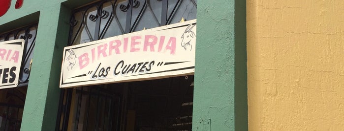 Birria de chivo "los cuates " is one of Locais curtidos por Seele.