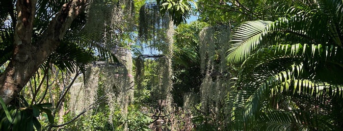 Poomjai Garden is one of Lieux sauvegardés par Fang.