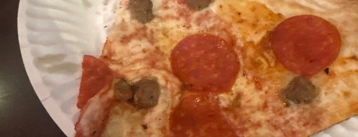 PO5 Pizza Lounge (Pizza on 5th) is one of Picks for Pizza.