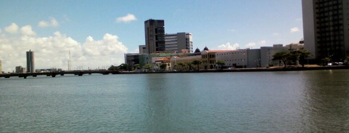 Recife Antigo is one of "fj".