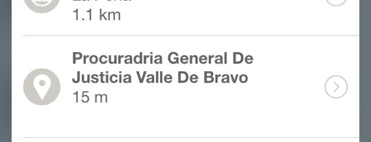 Gasolinera is one of Locais curtidos por Enrique.