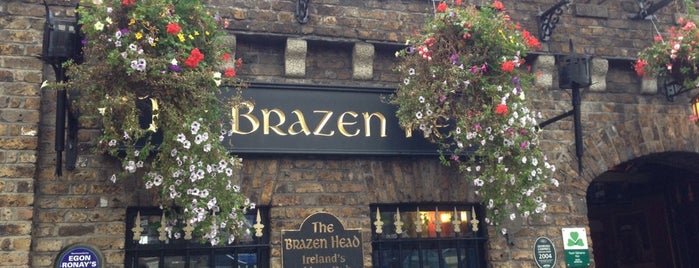 The Brazen Head is one of Dublin's Best! Irland = Peter's Fav's.
