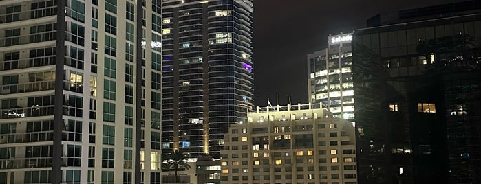 Brickell is one of Tempat yang Disukai Ciri.