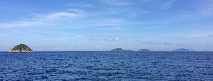 Similan Islands Dive Site is one of 🛥-Mu Ko Similan National Park.