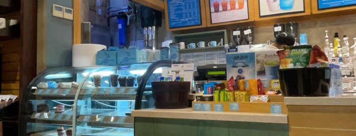 Caribou Coffee is one of Tempat yang Disukai ...