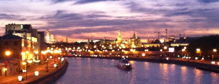 Bolshoy Ustyinsky Bridge is one of bridges in Moscow.